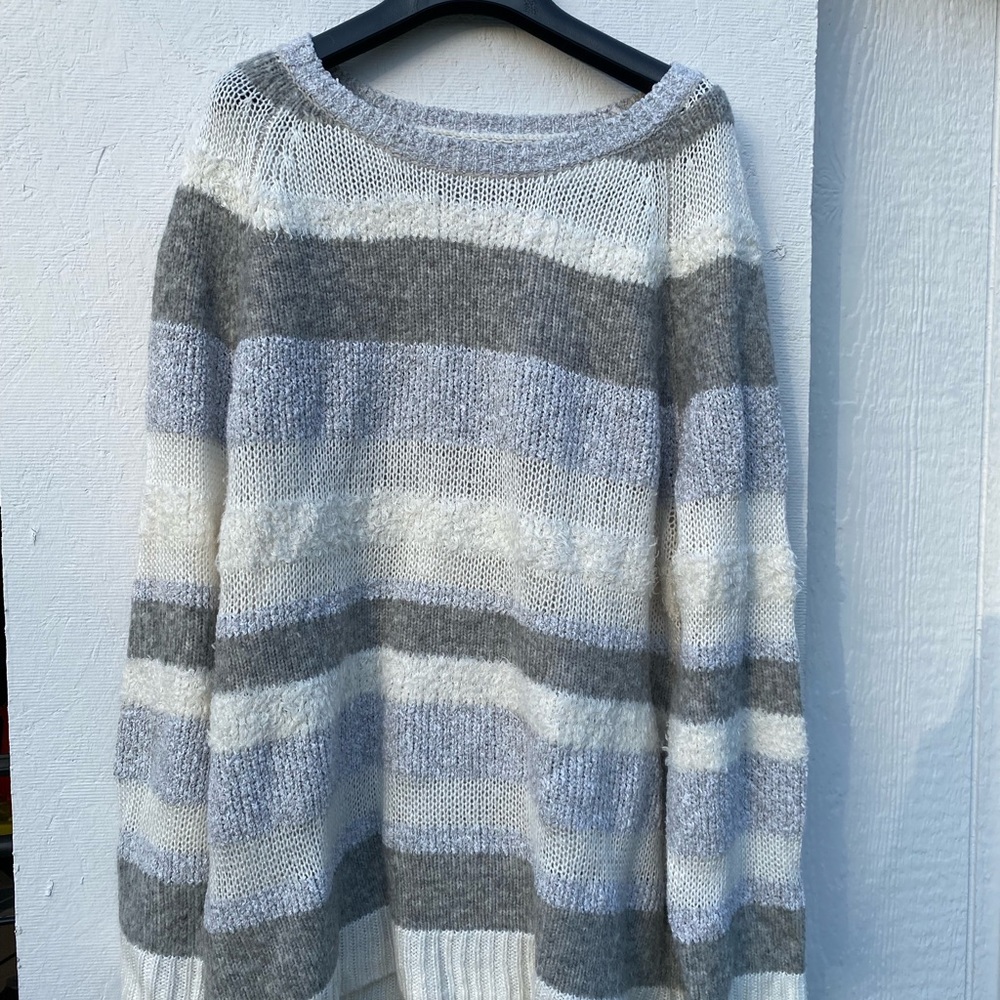 Lou & grey sweater